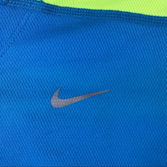 💝 Nike DRI-FIT Running T- Shirt - Picture 5 of 7